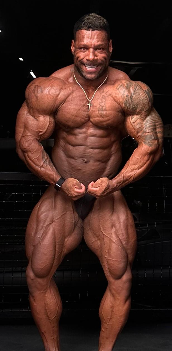 IFBB Pro Nathan de Asha