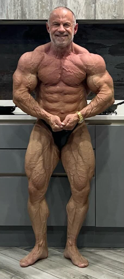 James Llewellin 212 Olympia competitor bodybuilding transformation