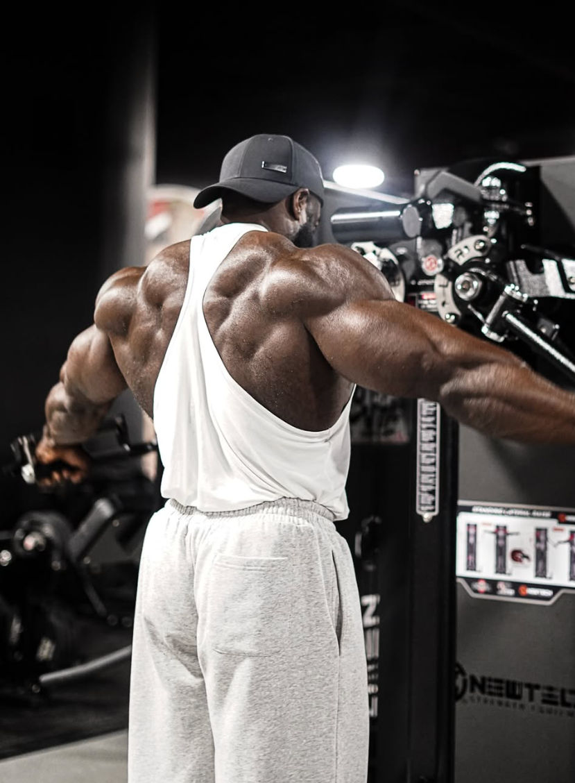 Yinka Majolagbe 212 Olympia debut