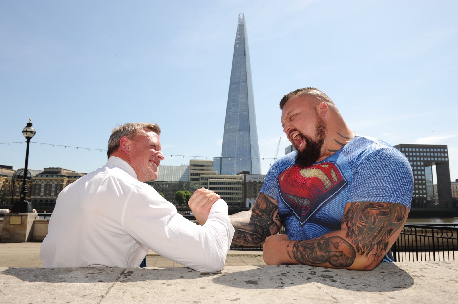 Eddie Hall arm wrestle